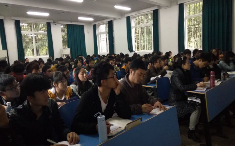 【党课第三讲】beat365官网党委书记侯志军教授为beat365官网分党校授课