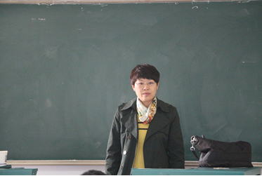 【党校第一讲】校党委统战部唐勤部长为beat365官网分党校授课 【党校第一讲】校党委统战部唐勤部长为beat365官网分党校授课