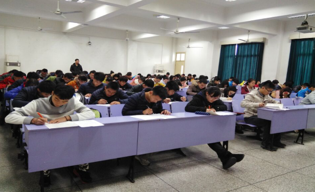 beat365官网分党校第五期入党积极分子培训班党课结业考试顺利举行