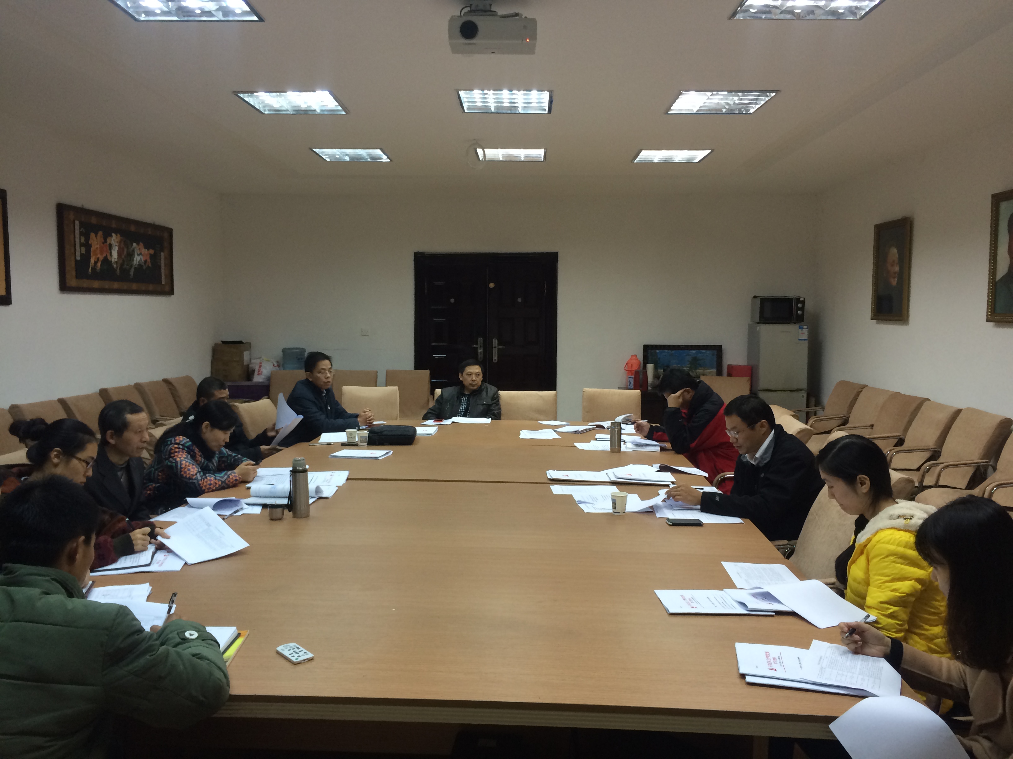 beat365英国官网网站开展党委理论专题学习