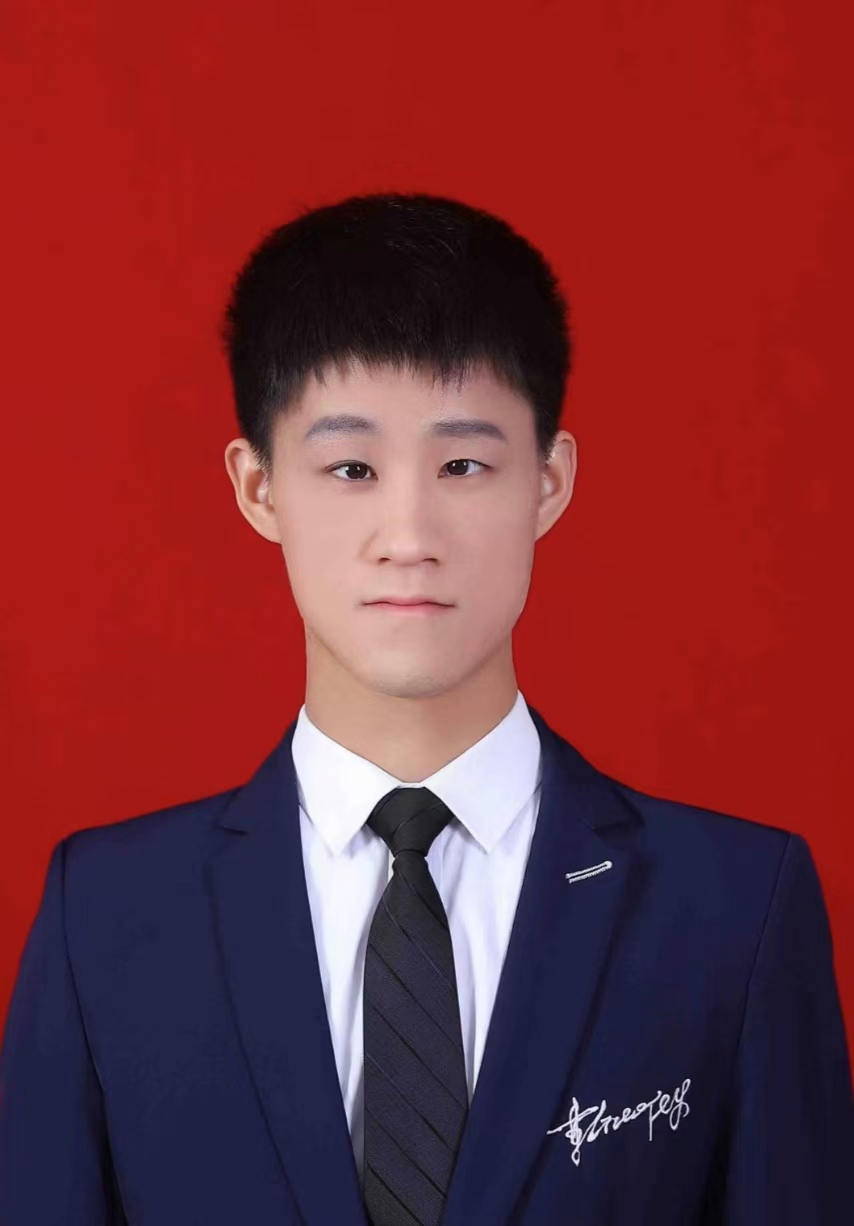 龚腾   硕士